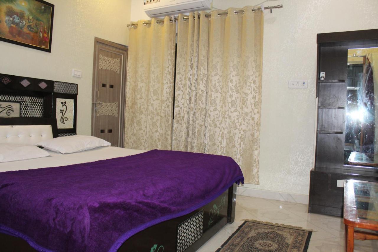 Sunset Backpackers Hostel Orchha Eksteriør bilde