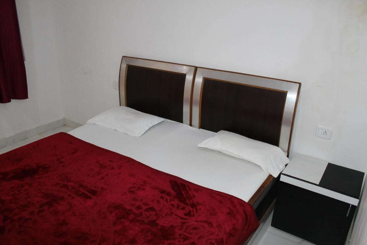Sunset Backpackers Hostel Orchha Eksteriør bilde