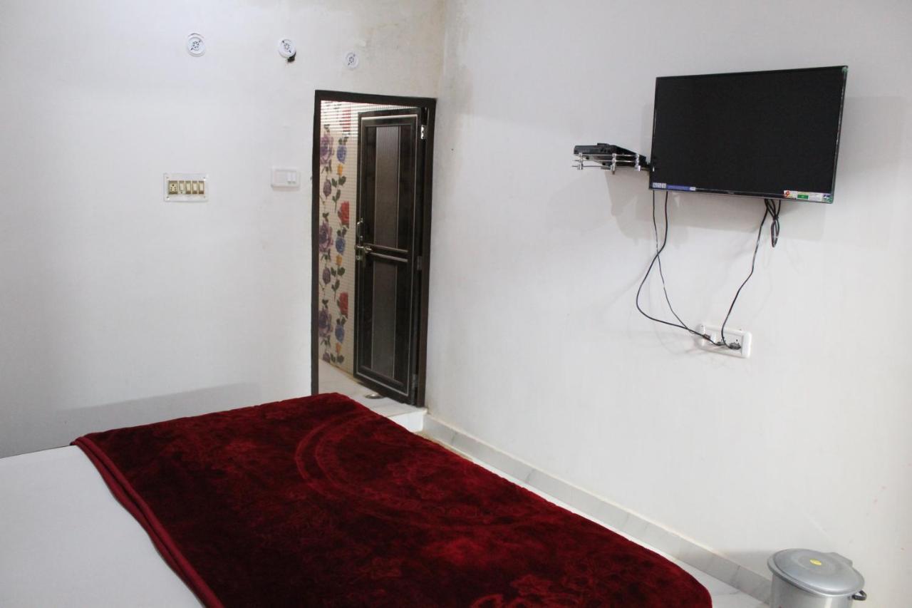 Sunset Backpackers Hostel Orchha Eksteriør bilde
