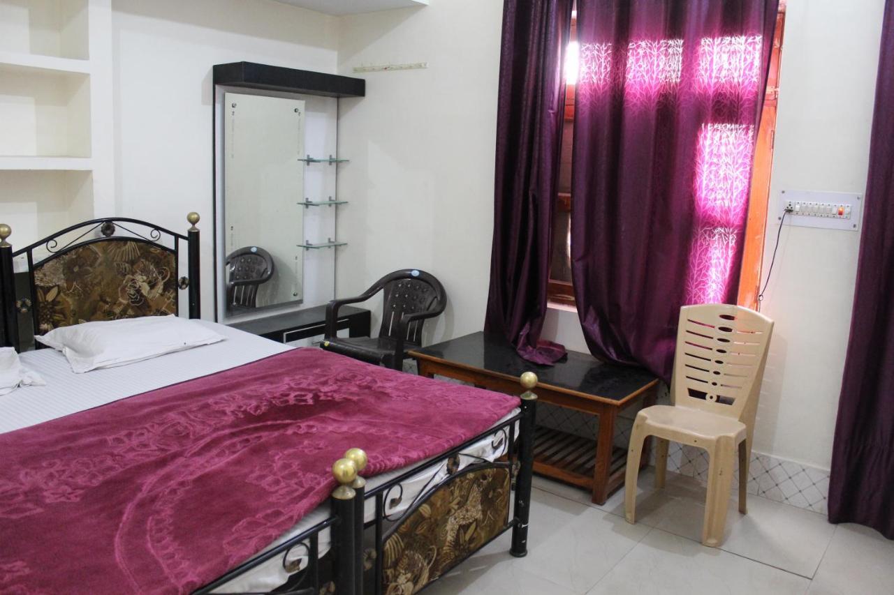 Sunset Backpackers Hostel Orchha Eksteriør bilde